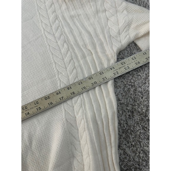 Cyrus Cream Knit Sweater Women's Size L Long Sleeve Cable Knit Pullover - Picture 6 of 7